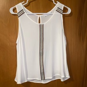 White tank!